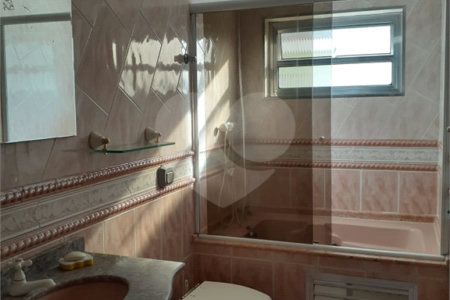Sobrado à venda com 3 quartos, sendo 1 suíte, em Vila Maria Alta, São Paulo, SP