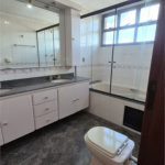 Apartamento à venda ou para alugar com 3 quartos, sendo 2 suítes, em Vila Romana, São Paulo, SP