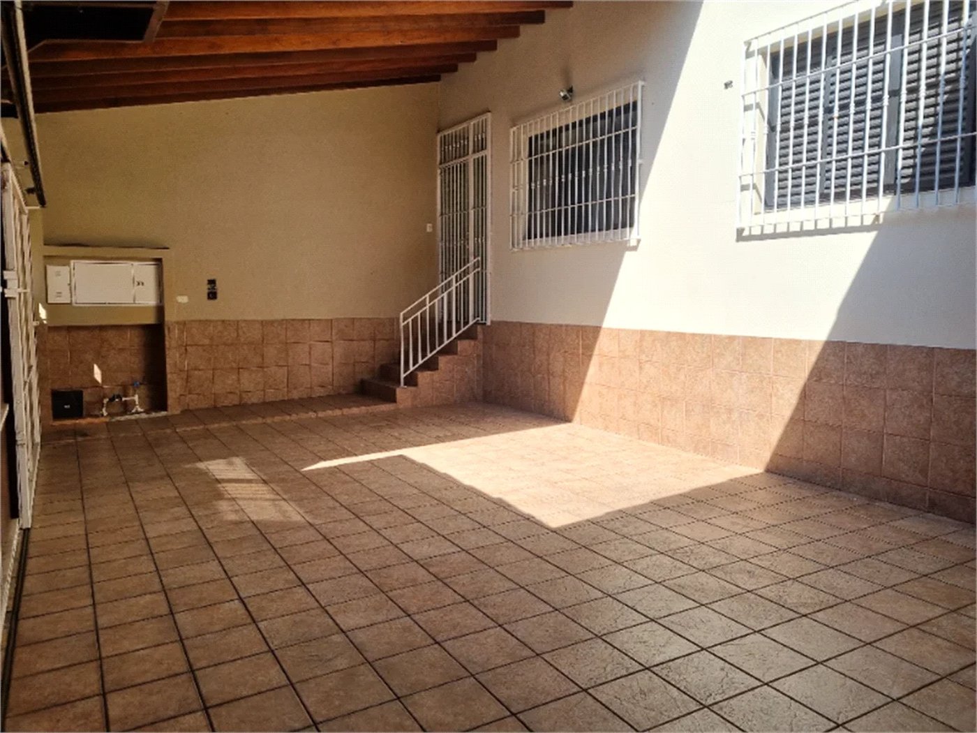 Sobrado à venda com 3 quartos, sendo 2 suítes, em Jardim Duprat, São Paulo, SP