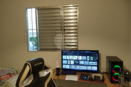 Sobrado à venda com 3 quartos, sendo 1 suíte, em Parada Inglesa, São Paulo, SP