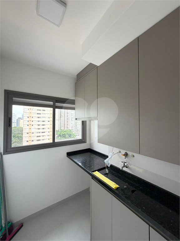 Apartamento à venda com 2 quartos, sendo 1 suíte, em Santo Amaro, São Paulo, SP