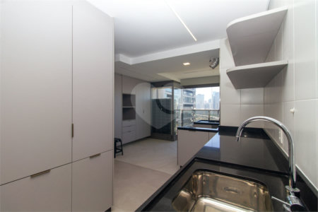 Apartamento à venda ou para alugar com 3 suítes em Jardim Morumbi, São Paulo, SP