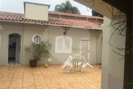Sobrado à venda com 4 quartos, sendo 1 suíte, em Planalto Paulista, São Paulo, SP