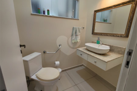 Casa para alugar com 6 quartos, sendo 4 suítes,  no Centro, Itapetininga, SP