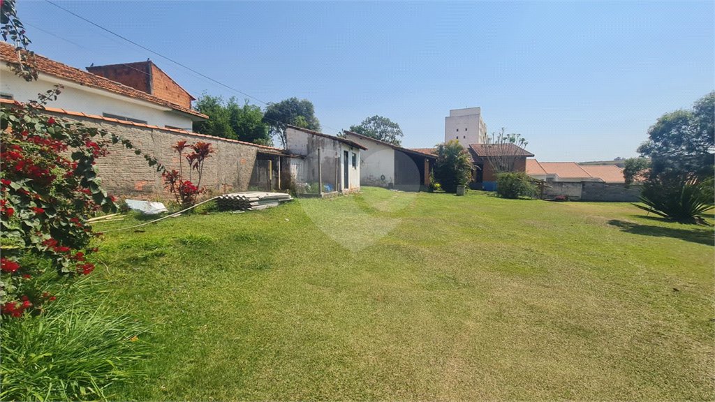 Chácara à venda com 3 quartos, sendo 1 suíte, em Vila Reis, Itapetininga, SP