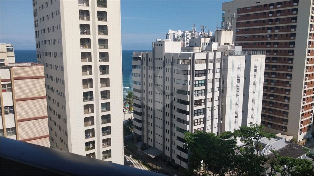 Apartamento à venda com 4 quartos, sendo 2 suítes, em Tombo, Guarujá, SP