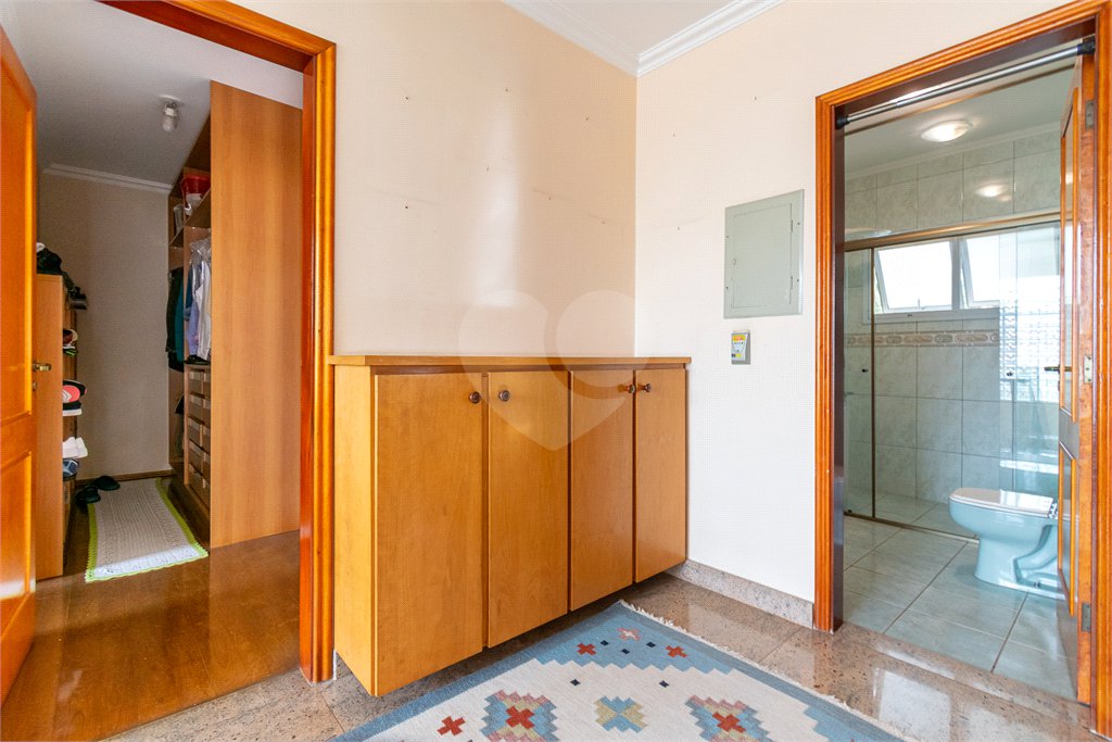Casa à venda com 3 quartos, sendo 1 suíte,  em Vila Cordeiro, São Paulo, SP