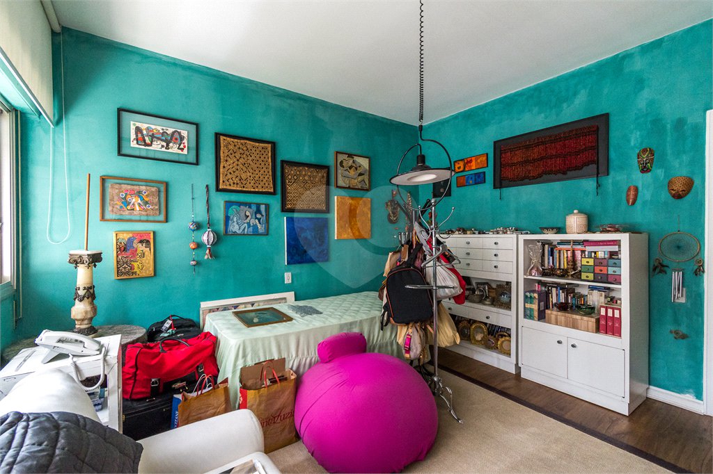 Apartamento à venda com 4 quartos, sendo 2 suítes, em Jardim Paulista, São Paulo, SP