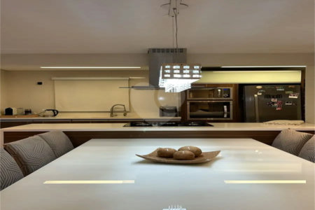 Apartamento à venda com 2 suítes em Jardim Arpoador, São Paulo, SP