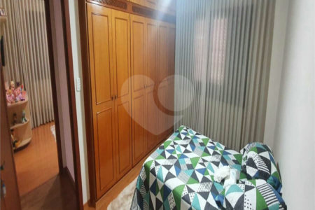 Casa à venda com 4 quartos, sendo 3 suítes, no condomínio Village Terras de Indaiá, Indaiatuba - SP