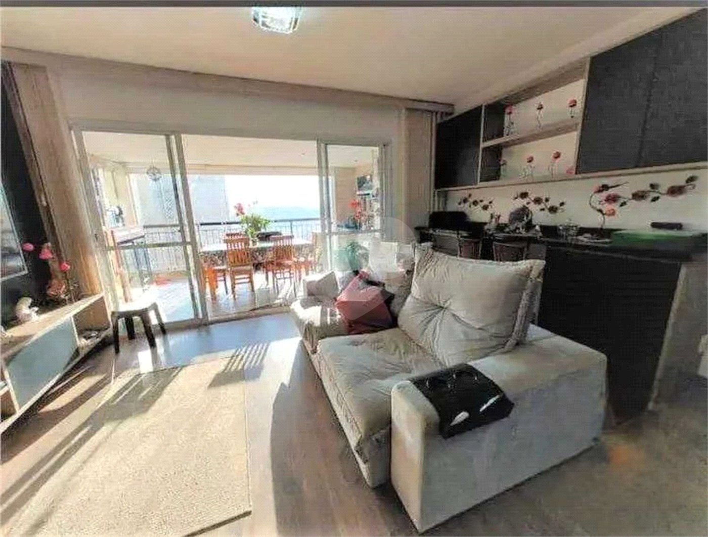 Apartamento à venda com 3 quartos, sendo 2 suítes, em Jardim São Bento, Jundiaí, SP