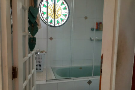 Sobrado à venda com 6 quartos, sendo 3 suítes,  em Rolinópolis, São Paulo, SP