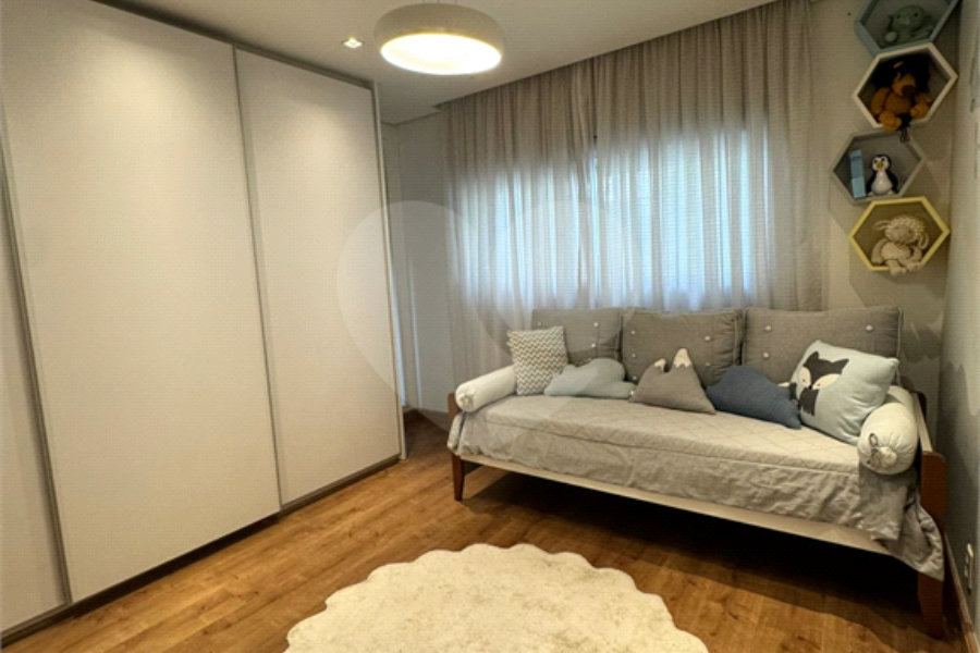 Sobrado à venda com 3 quartos, sendo 2 suítes, em Tremembé, São Paulo, SP