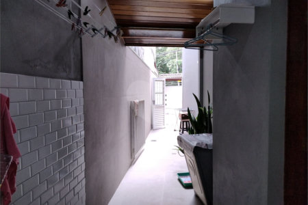 Casa à venda com 3 quartos, sendo 2 suítes, em Capela, Vinhedo, SP