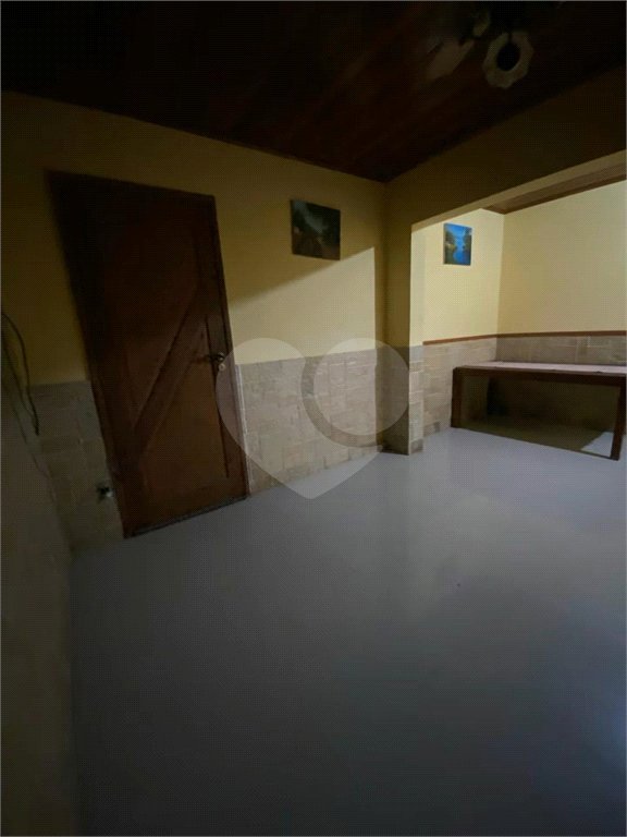 Casa à venda com 3 quartos em Santa Cruz, Rio de Janeiro, RJ