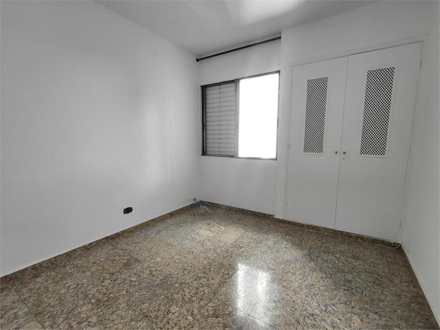 Apartamento à venda com 2 quartos, sendo 1 suíte,  em Água Branca, São Paulo, SP