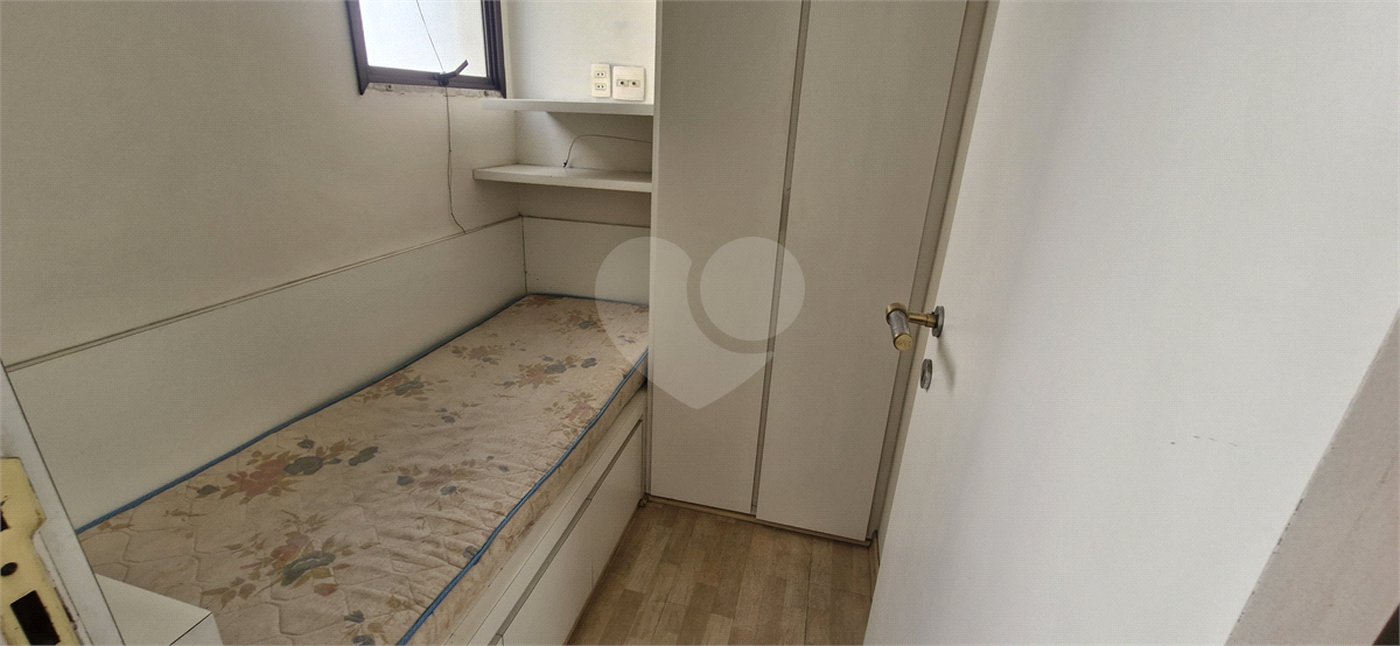 Apartamento à venda com 4 quartos, sendo 3 suítes, em Santa Cecília, São Paulo, SP