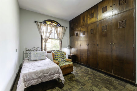 Casa à venda ou para alugar com 4 quartos, sendo 2 suítes, em Jardim Leonor, São Paulo, SP
