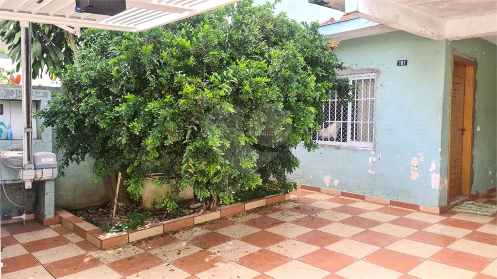 Sobrado à venda com 5 quartos em Vila Germinal, São Paulo, SP