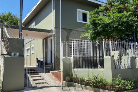 Sobrado à venda com 3 quartos em Vila Universitária, São Paulo, SP