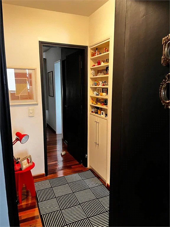 Apartamento à venda com 3 quartos, sendo 2 suítes,  em Alto da Lapa, São Paulo, SP