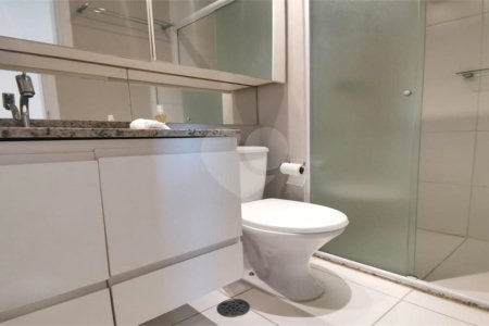 Apartamento à venda com 2 quartos em Parque Reboucas, São Paulo, SP