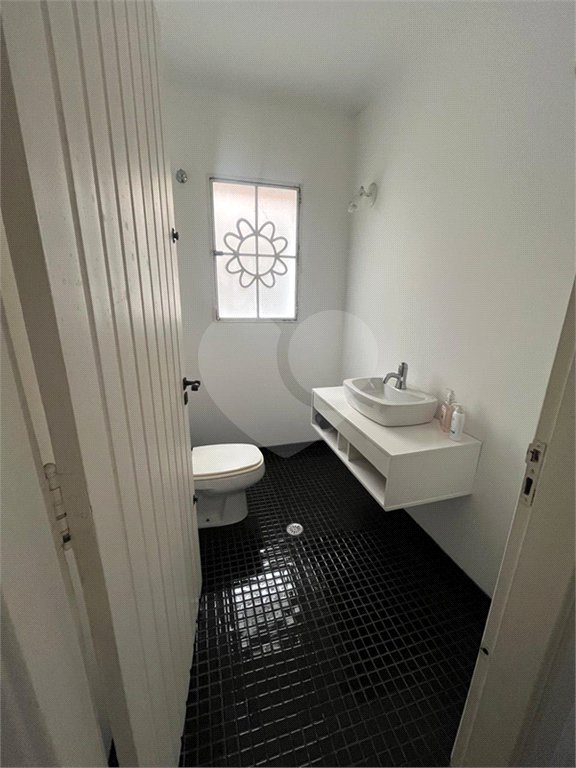 Casa à venda com 4 quartos, sendo 2 suítes,  em Vila Inah, São Paulo, SP