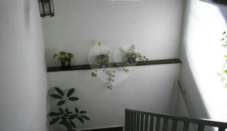 Sobrado à venda com 4 quartos, sendo 1 suíte,  em Vila Nivi, São Paulo, SP