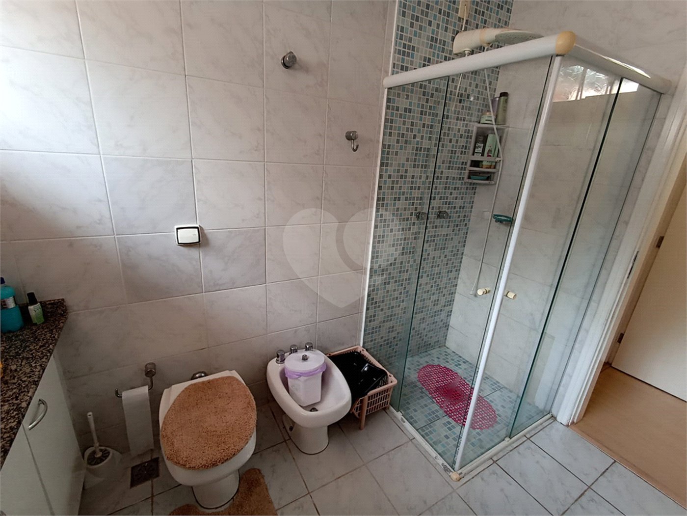 Casa à venda com 3 quartos, sendo 1 suíte, em Vila Rosa, Itapetininga, SP
