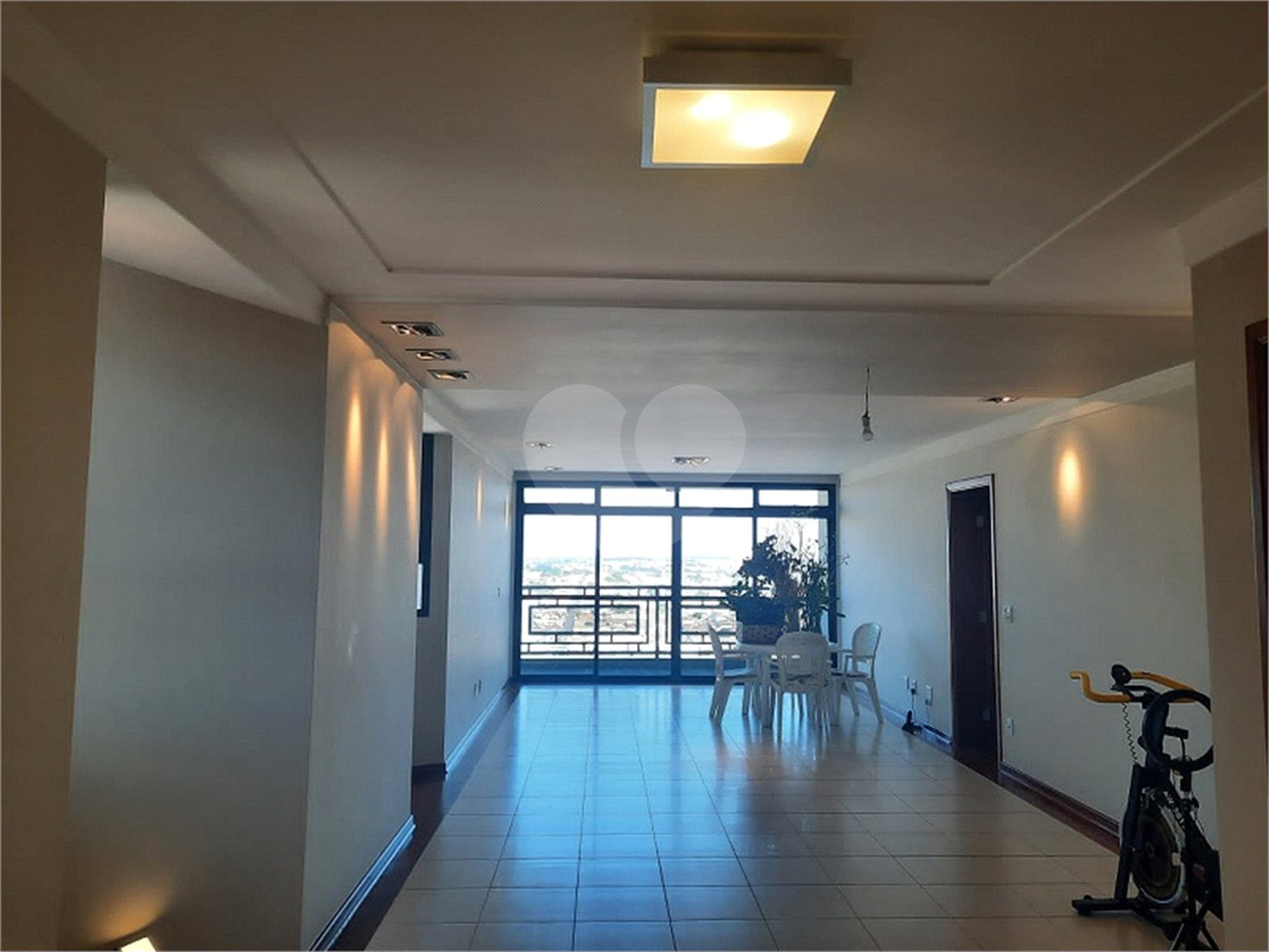 Apartamento para venda em área central