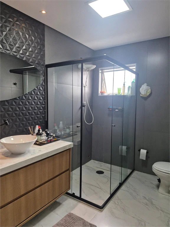 Sobrado à venda com 3 quartos, sendo 1 suíte, em Vila Lageado, São Paulo, SP