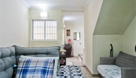 Salão à venda ou para alugar com 3 quartos, sendo 1 suíte,  em Jardim Monjolo, São Paulo, SP