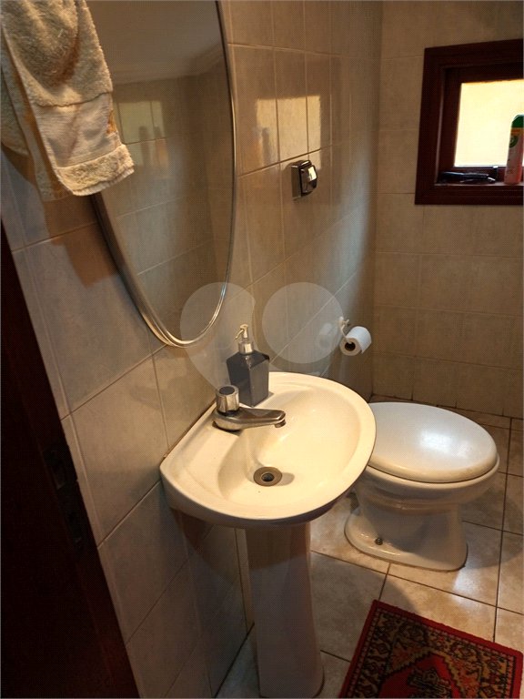 Sobrado à venda com 3 quartos em Jardim Colombo, São Paulo, SP