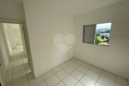 Apartamento para venda ou locação no Condomínio Residencial Vila das Flores