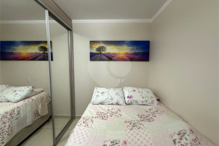 Casa em condomínio à venda com 2 suítes em Vila Gustavo, São Paulo, SP