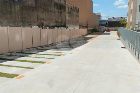 Apartamento à venda com 2 quartos em Vila Antonieta, São Paulo, SP