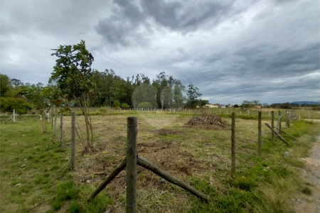 Terreno à venda no condomínio Ninho Verde, Porangaba - SP