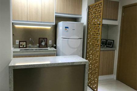 Apartamento à venda com 1 quarto em Empresarial 18 do Forte, Barueri, SP