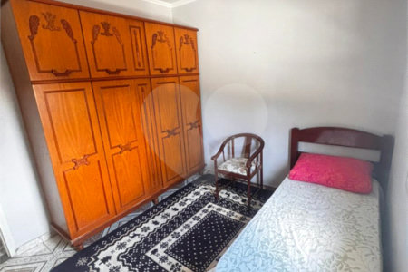 Casa à venda com 3 quartos, sendo 1 suíte, em Bosque dos Eucaliptos, São José dos Campos, SP
