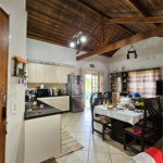 Casa à venda com 3 quartos, sendo 1 suíte, no condomínio Clube de Campo Fazenda Tabarã, Mairiporã - SP