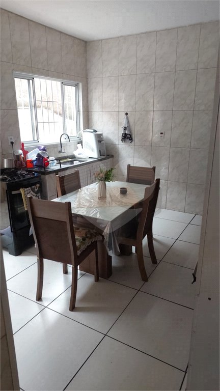 Casa à venda com 4 quartos, sendo 1 suíte, em Jardim Altos do Itavuvu, Sorocaba, SP