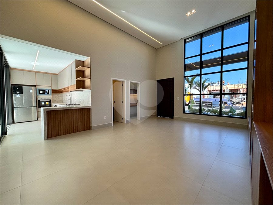 Casa à venda com 3 suítes no condomínio Residencial Dona Maria Candida, Indaiatuba - SP