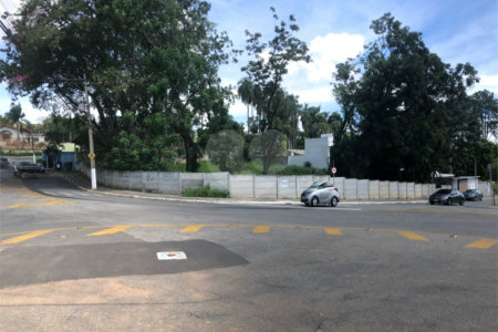 amplo terreno de esquina na avenida paulista