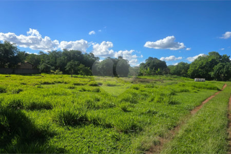 Terreno à venda em Parque Planalto, Araraquara, SP