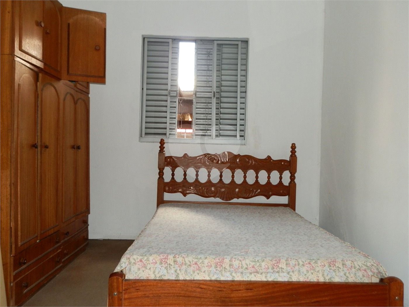 Casa Térrea à venda com 3 quartos, sendo 1 suíte,  em Vila Santo Estéfano, São Paulo, SP