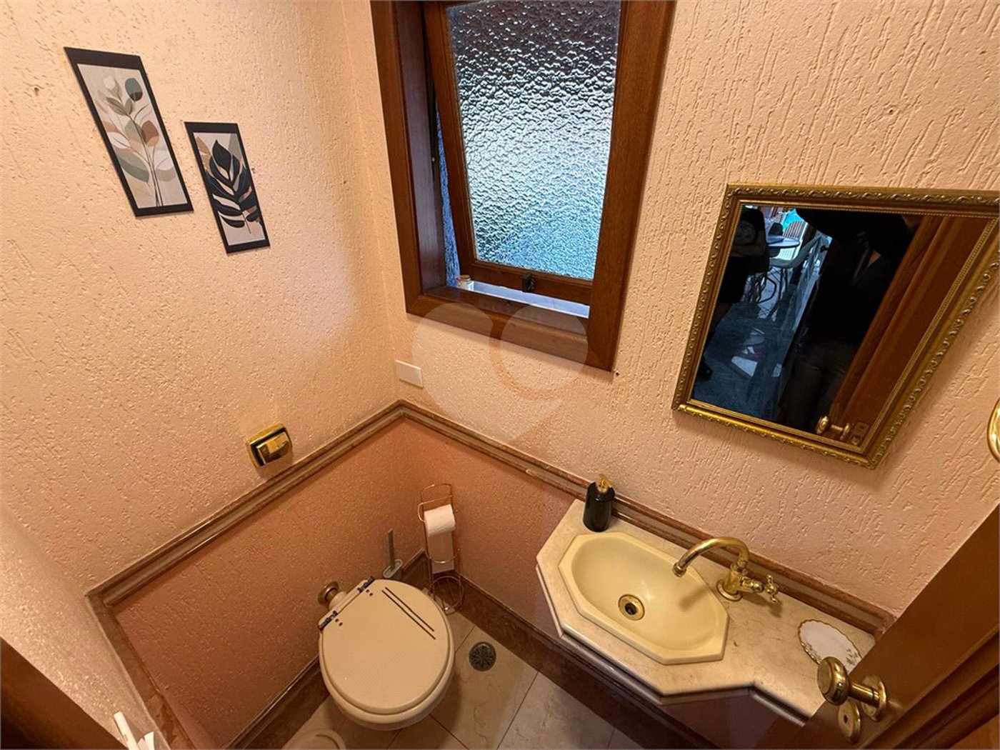 Casa à venda ou para alugar com 3 quartos, sendo 1 suíte, no condomínio Da Serra, São Paulo - SP