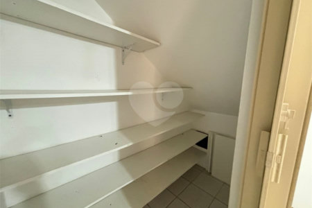 Casa à venda com 3 quartos, sendo 1 suíte, em Capela, Vinhedo, SP