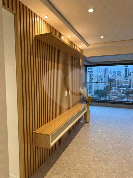 Apartamento para alugar com 3 quartos, sendo 2 suítes, em Pinheiros, São Paulo, SP