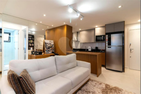 Apartamento à venda com 2 quartos, sendo 1 suíte,  em Santa Teresinha, São Paulo, SP