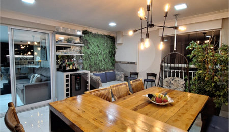 Apartamento à venda com 2 suítes em Vila Leonor, São Paulo, SP